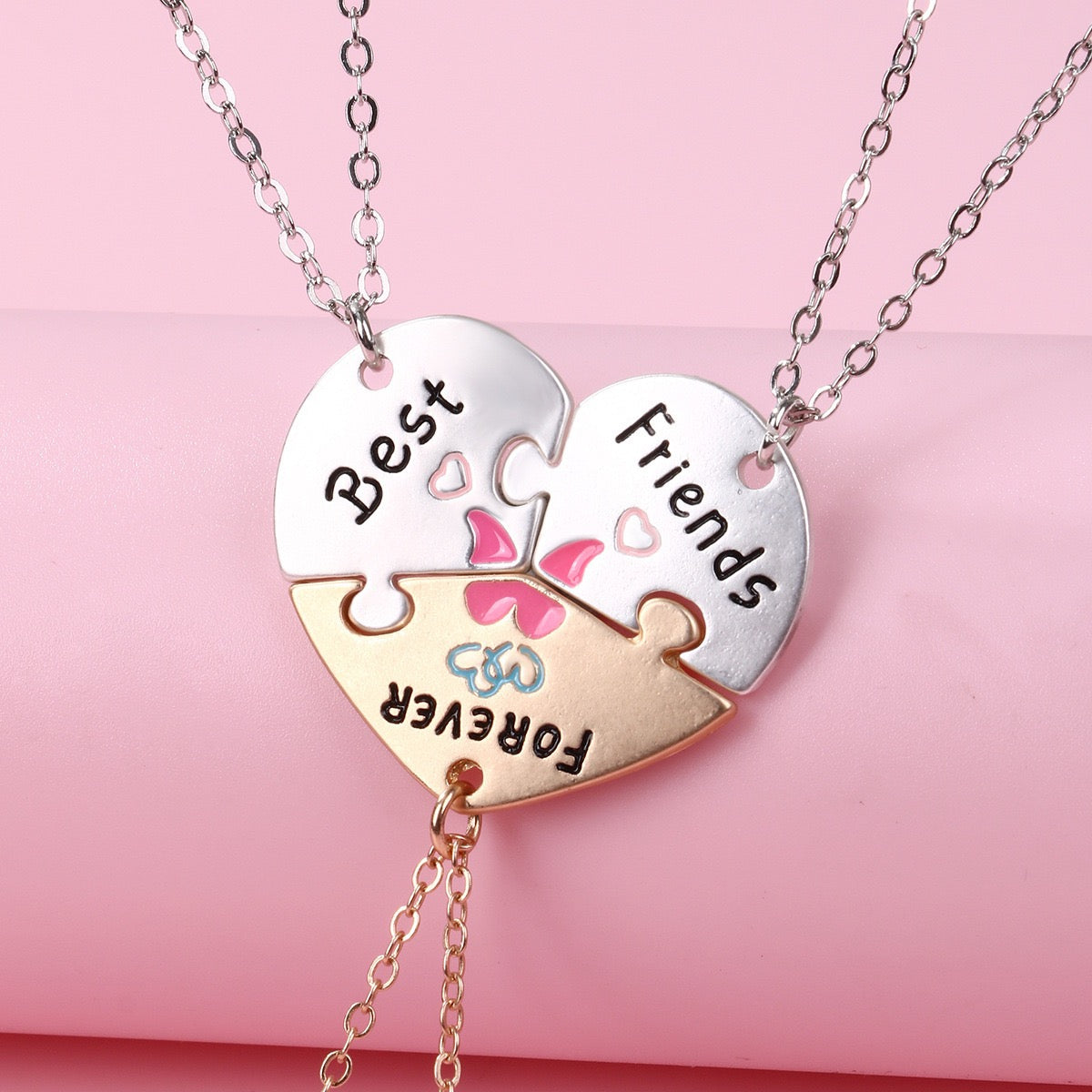 Three-Sister Necklace Set