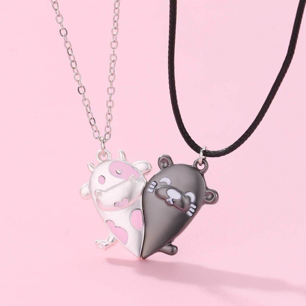 Cute 2 Besties Necklace Set